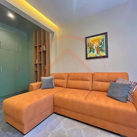 Luxury Downtown Dream Parking Apartment Varna